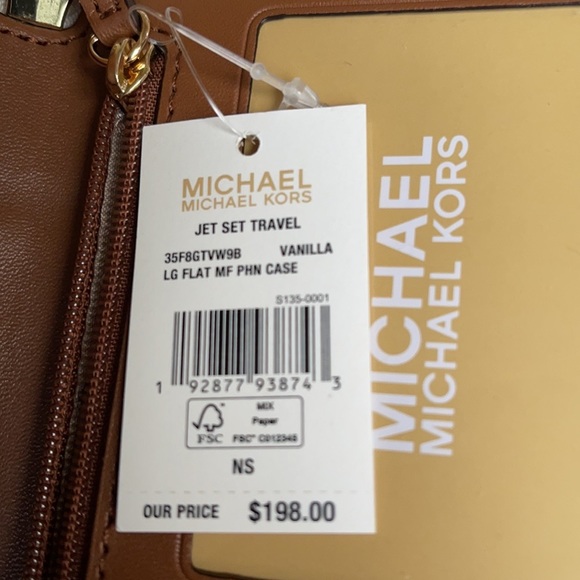 Michael Kors Jet Set Travel LG Flat MF Phone Case - Picture 5 of 16